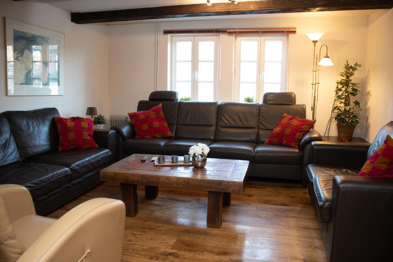Fuer 12 Personen Sauna Garten Garage Hund Ferienhaus *
